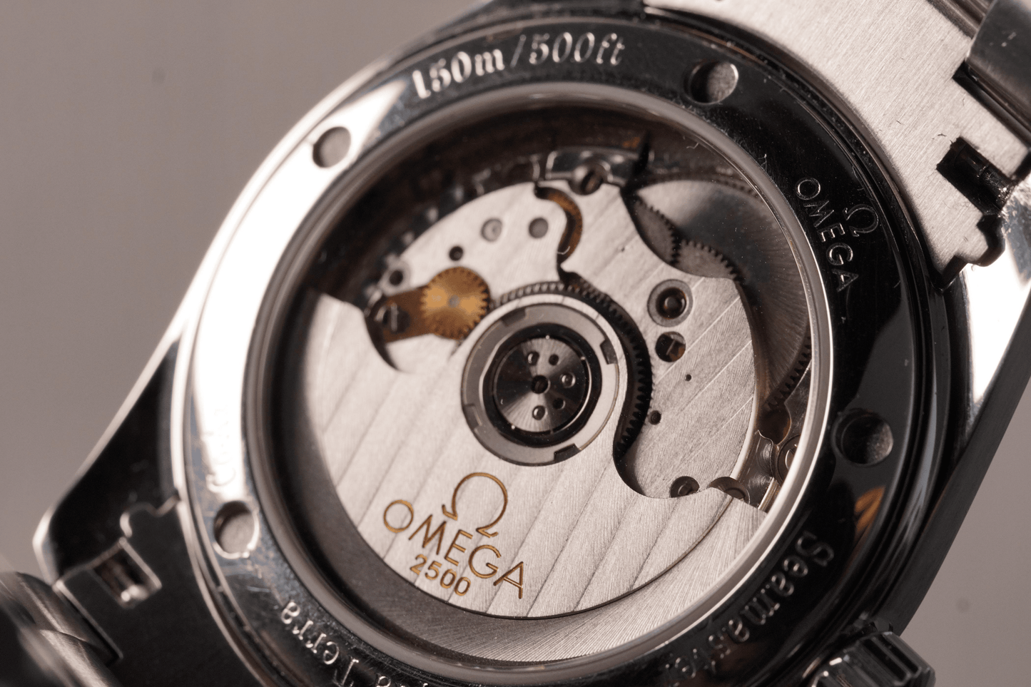Omega Aqua Terra Mid-size 2504.80