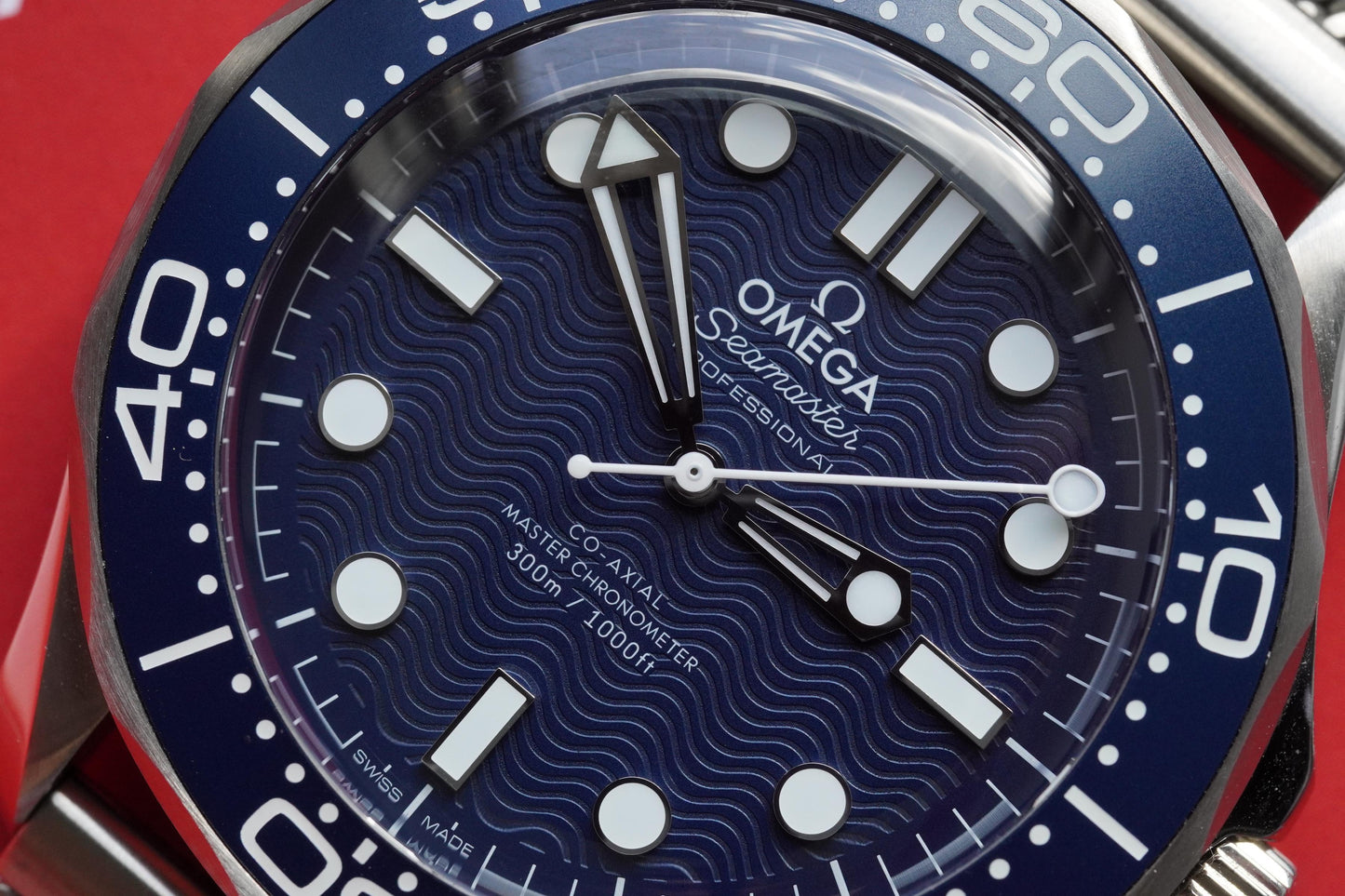 Omega Seamaster Bond 60th anniversary